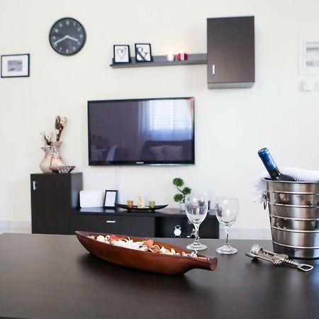 Modern And Quiet Few Minutes From The City Center Thessaloniki Exterior photo