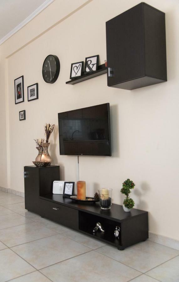Modern And Quiet Few Minutes From The City Center Thessaloniki Exterior photo